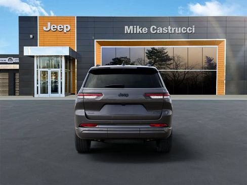 New 2026 Jeep Grand Cherokee L Summit w/ Obsidian Package AWD/4WD image 7