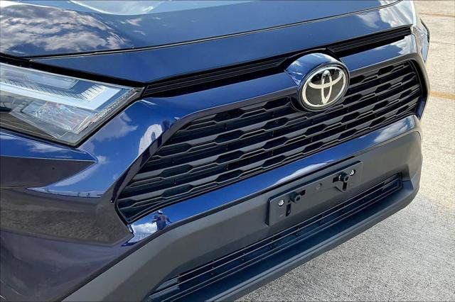 Certified 2024 Toyota RAV4 XLE AWD/4WD image 30