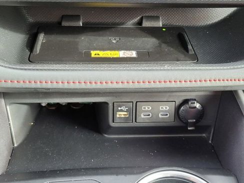 Used 2023 Toyota Highlander XSE image 22