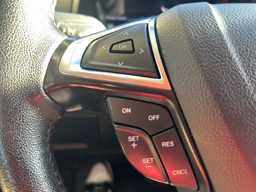 Used 2024 Ford Edge SEL AWD/4WD image 41