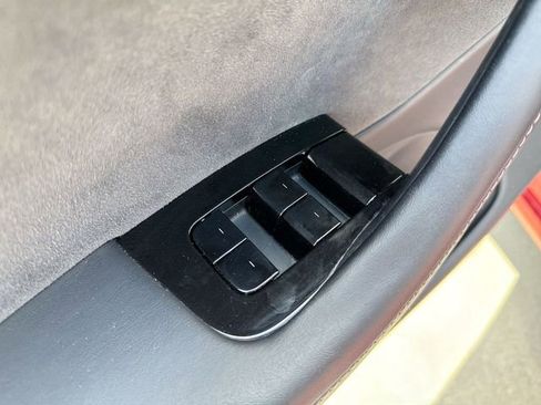 Used 2018 Tesla Model 3 Long Range image 13