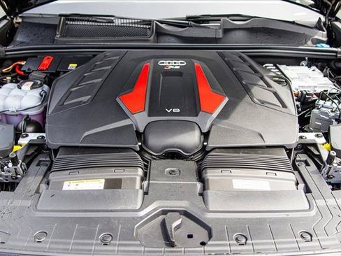 New 2026 Audi RS Q8 performance AWD/4WD image 27