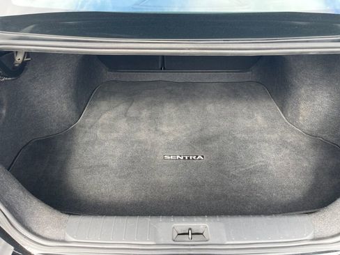 Used 2024 Nissan Sentra SV image 23