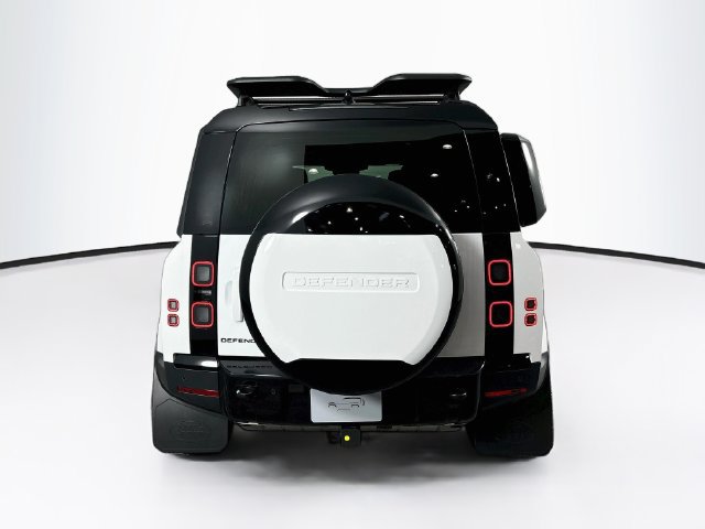 New 2026 Land Rover Defender 110 S AWD/4WD image 6