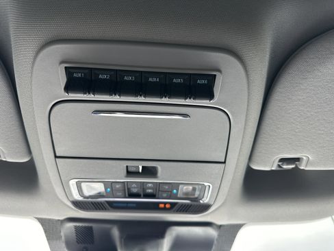 Used 2024 Ford F250 Lariat w/ Lariat Ultimate Package AWD/4WD image 23