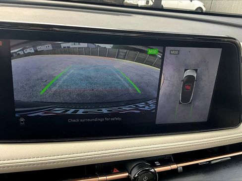 Used 2023 Nissan Ariya FWD image 25