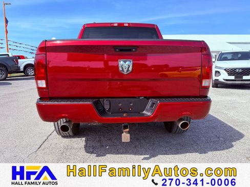Used 2014 RAM 1500 Express RWD image 4