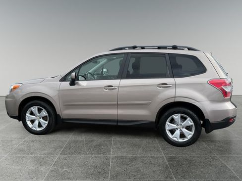 Used 2016 Subaru Forester 2.5i Premium AWD/4WD image 4