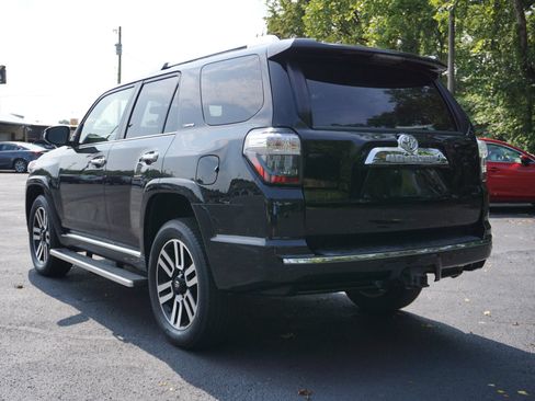 Used 2016 Toyota 4Runner Limited AWD/4WD image 7