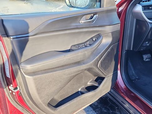 Used 2024 Jeep Grand Cherokee Laredo w/ Trailer Tow Package image 24