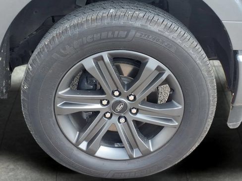 Used 2023 Ford F150 Lariat AWD/4WD image 9