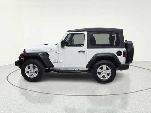 Used 2021 Jeep Wrangler Sport image 4