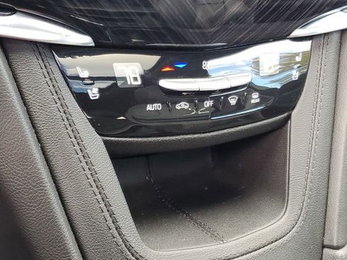 Certified 2024 Cadillac XT6 Premium Luxury image 21