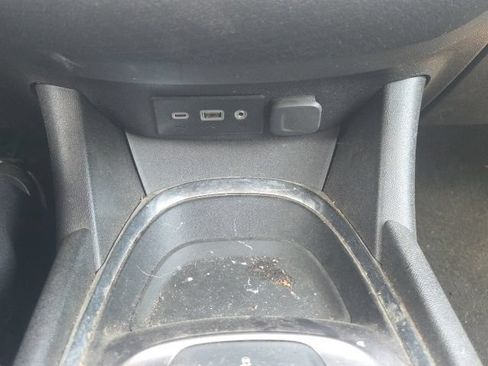 Used 2020 Chevrolet Malibu LT FWD image 26
