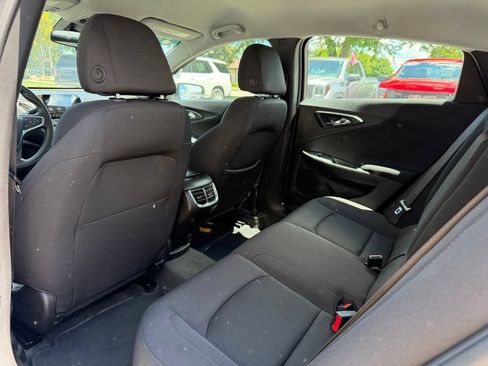 Used 2024 Chevrolet Malibu LT FWD image 11