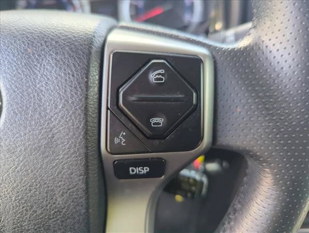 Used 2018 Toyota 4Runner SR5 RWD image 15
