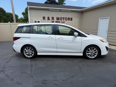 Used 2014 MAZDA MAZDA5 Grand Touring FWD image 2