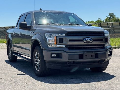 Used 2018 Ford F150 XLT w/ Equipment Group 302A Luxury AWD/4WD image 7