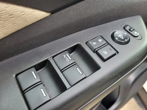 Used 2015 Honda CR-V EX image 15