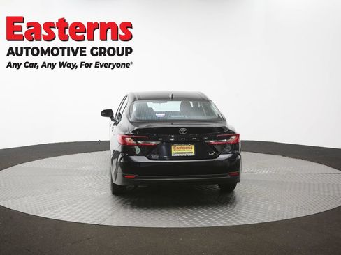 Used 2025 Toyota Camry LE FWD image 36