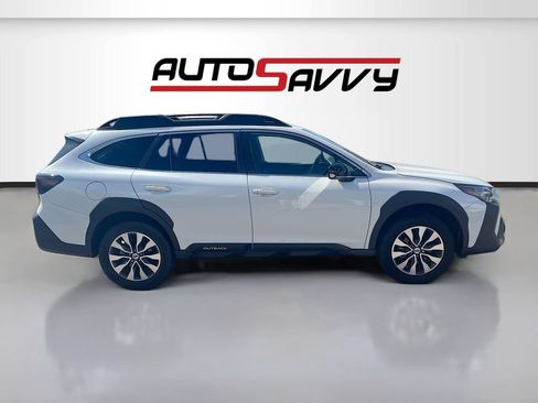 Used 2024 Subaru Outback Limited AWD/4WD image 8