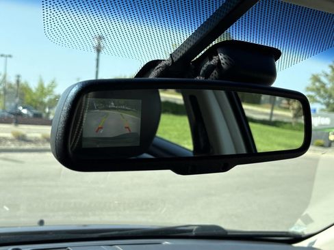 Used 2012 Ford Fusion SEL image 39