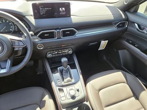 Used 2025 MAZDA CX-5 Signature image 18