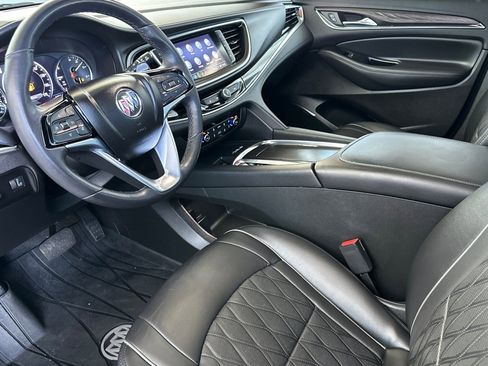 Used 2023 Buick Enclave Avenir w/ Avenir Technology Package image 10