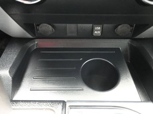 Used 2018 Toyota Tundra Limited image 21