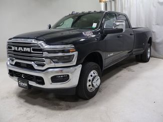 New 2026 RAM 3500 Laramie AWD/4WD video 3