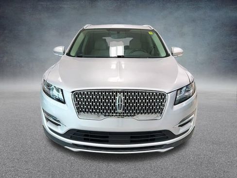 Used 2019 Lincoln MKC Premiere image 3
