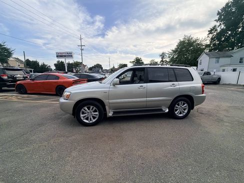 Used 2006 Toyota Highlander Limited AWD/4WD image 35