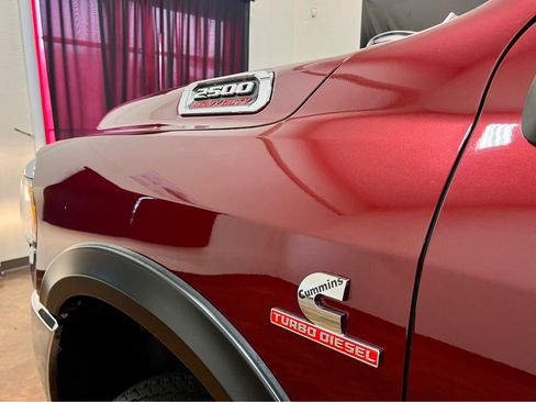 Used 2024 RAM 2500 Big Horn w/ Snow Chief Group AWD/4WD image 38