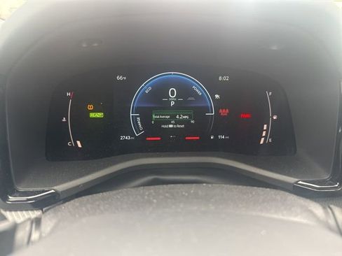 Used 2025 Toyota Camry SE w/ Convenience Package image 11