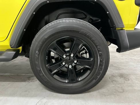 Used 2022 Jeep Wrangler Unlimited Sport AWD/4WD image 63