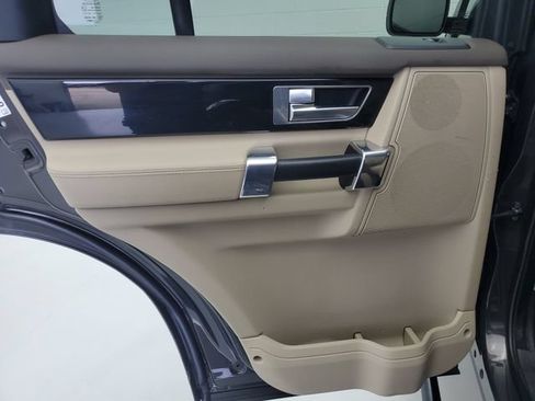 Used 2013 Land Rover LR4 HSE LUX AWD/4WD image 16