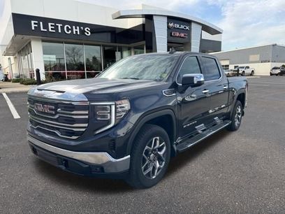New 2026 GMC Sierra 1500 SLT w/ SLT Premium Package