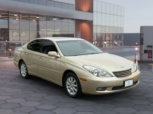 Used 2003 Lexus ES 330 FWD image 8
