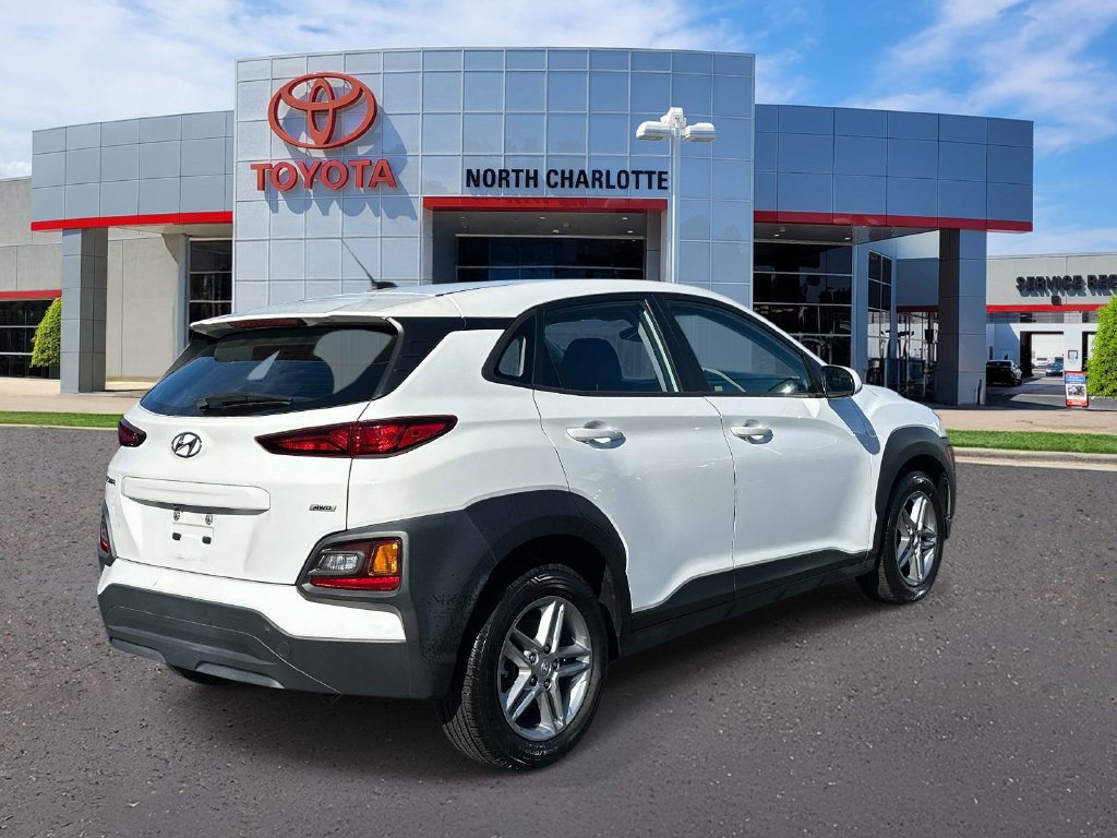 Used 2021 Hyundai Kona SE AWD/4WD image 7