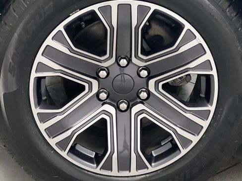 Used 2024 Jeep Wagoneer Series II w/ Flexible Seating Group image 78