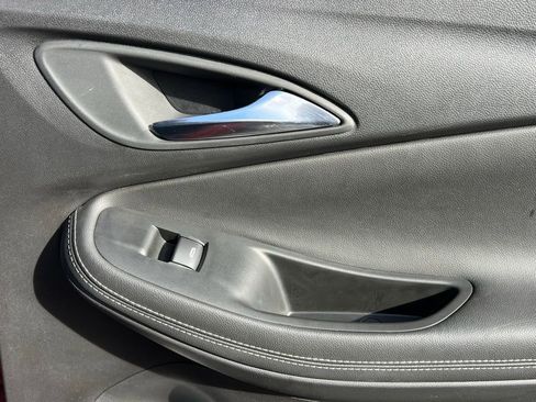 Certified 2024 Buick Encore GX Sport Touring image 23