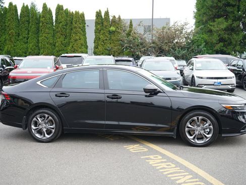 Used 2023 Honda Accord EX-L image 5