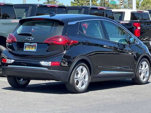 Used 2020 Chevrolet Bolt LT FWD image 5