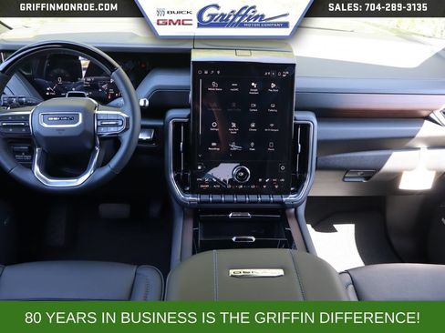 New 2026 GMC Yukon Denali w/ Denali Reserve Package AWD/4WD image 11