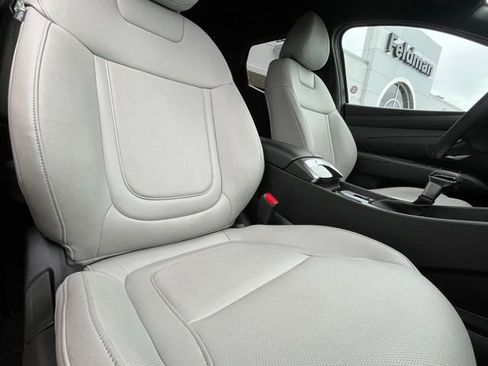 Used 2025 Hyundai Santa Cruz SEL AWD/4WD image 29