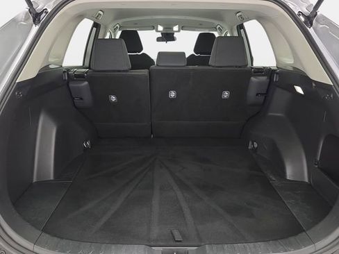 Certified 2024 Toyota RAV4 LE image 33