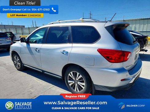 Used 2017 Nissan Pathfinder SL w/ SL Tech Package FWD image 3