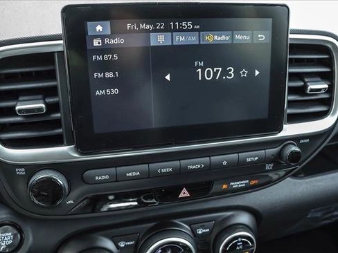 New 2026 Hyundai Venue SEL FWD image 18