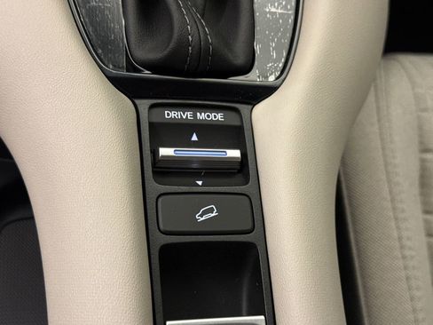 New 2026 Honda HR-V LX image 26