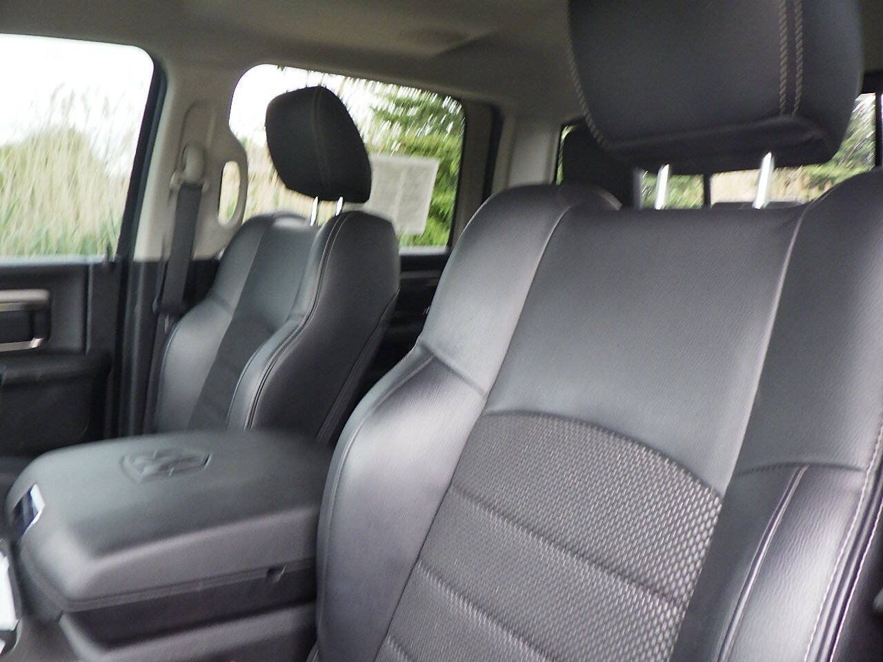 Used 2018 RAM 1500 Sport w/ Sport Premium Group AWD/4WD image 11